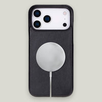 Ultimate Deri Kılıf — iPhone 17 Pro Max