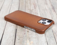 Ultimate Deri Kılıf — iPhone 14 Pro — detay 4